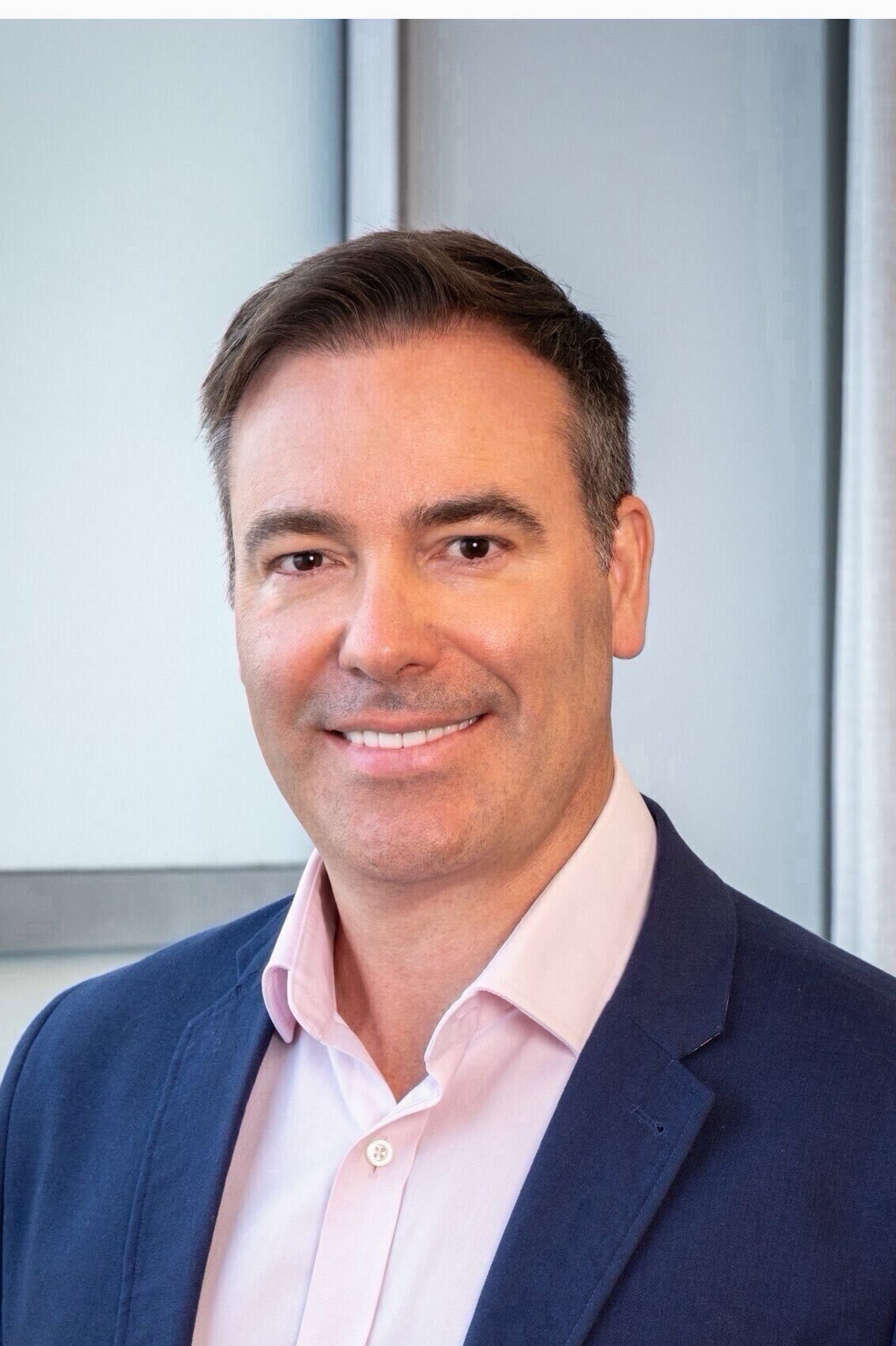 Simon Carstens, Elevate sales founder